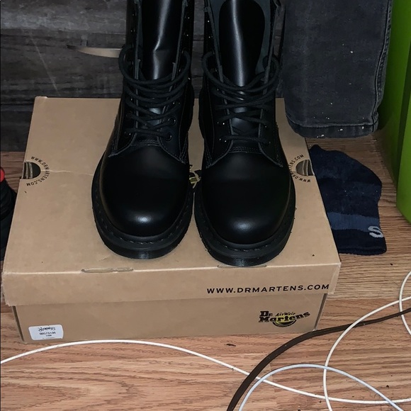 Dr martens size 9